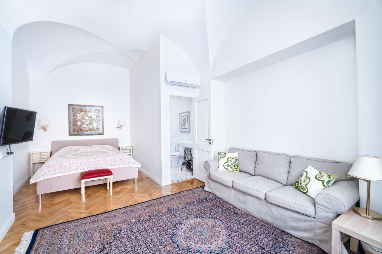 Audeju Apartments Рига Екстериор снимка